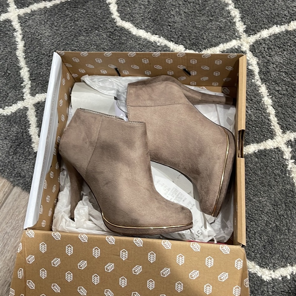 Call it spring - Picture 2 of 2